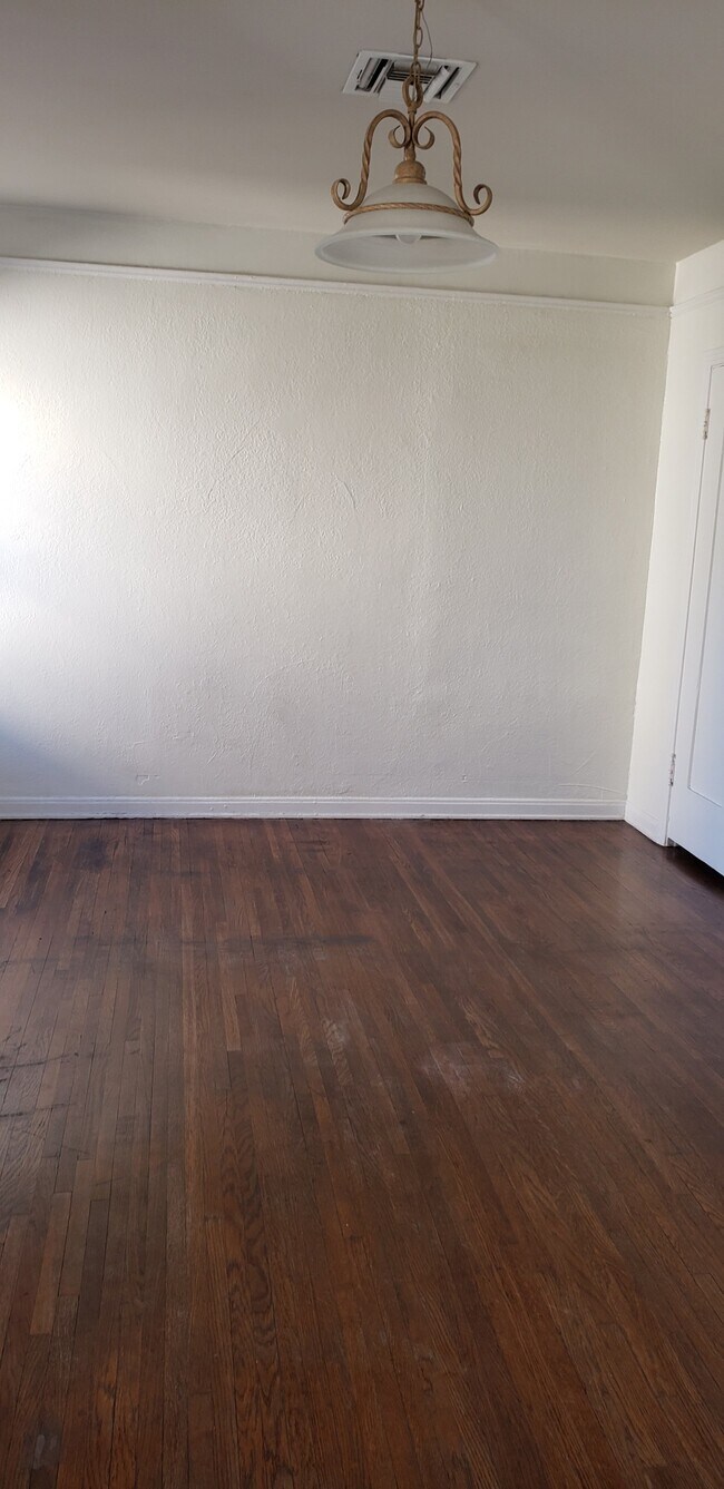 Bedroom #1 - 1308 S Cloverdale Ave