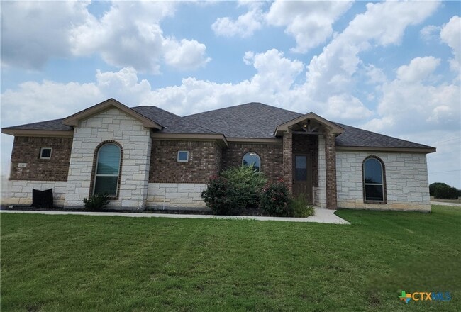 Building Photo - 213 Cammie Dr