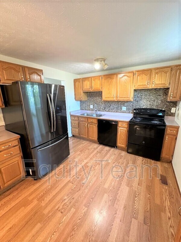 Building Photo - 4229 Champdale Ln