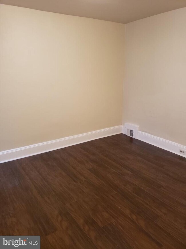 Foto del edificio - 3026 W 2nd St