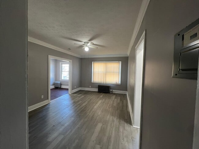 Photo - 392 E 147th St Apartment