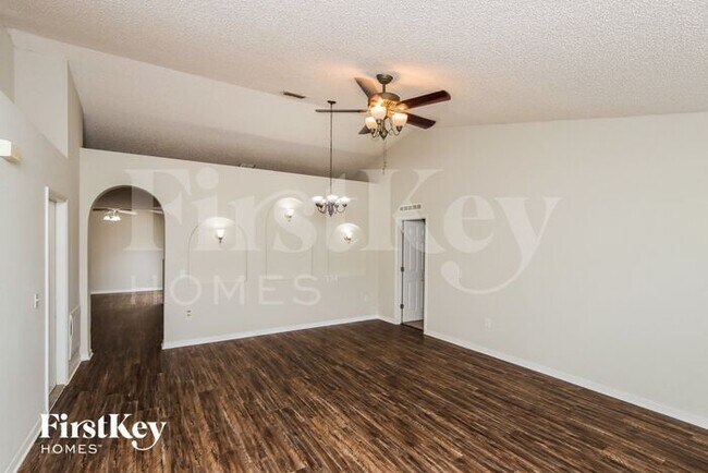 Foto del edificio - 1822 Glenwood St NE
