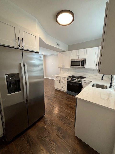 Building Photo - 2 bedroom in Chicago IL 60647