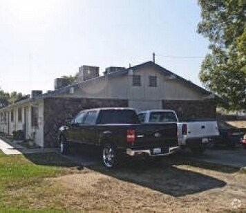 Foto principal - 966 W 13th St