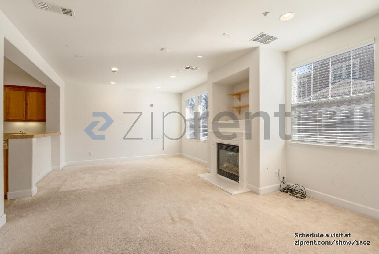 Foto principal - 400 Live Oak Way