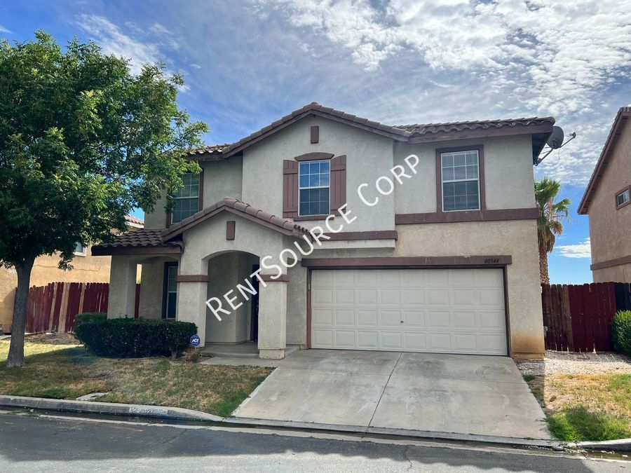 3 Bedroom, 2.5 Bathroom Two Story Home for... House for Rent in
