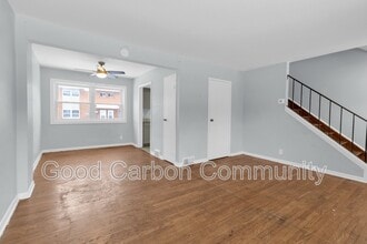 Building Photo - 56 Janice St