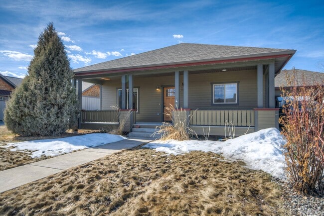 Building Photo - 32 E Clara Ct