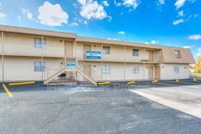 Foto principal - 607 Parsons St