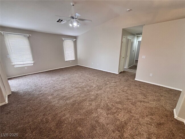 Foto del edificio - 7285 Sheared Cliff Ln