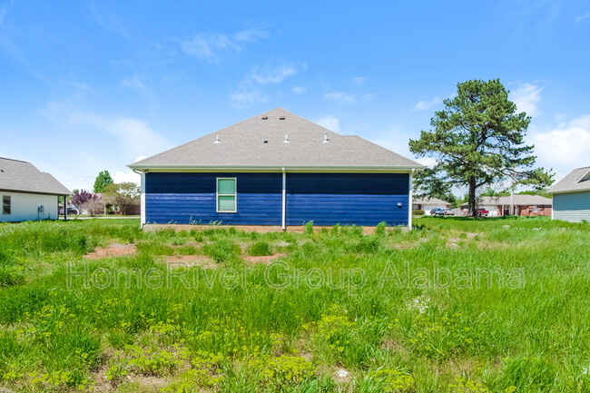 Building Photo - 358 Shady Ln