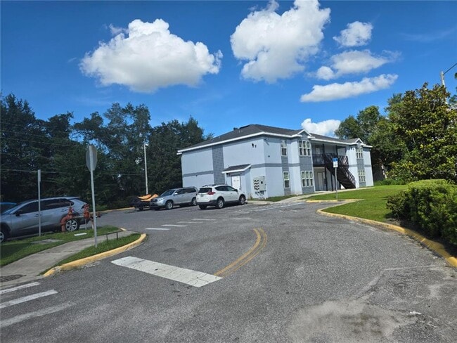 Building Photo - 284 Gardner Ln