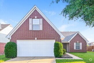 Building Photo - 2814 Rutherford Dr