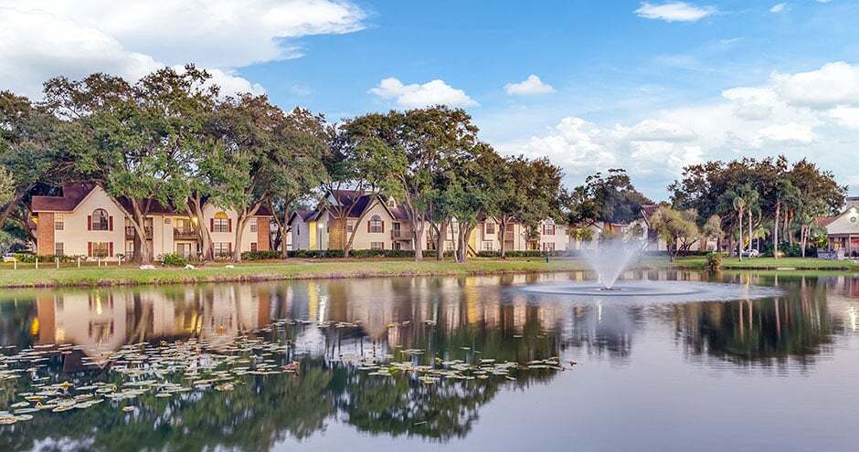 Primary Photo - The Oaks of Woodland Park Apartments