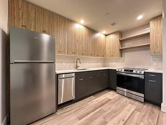 Foto principal - 1 bedroom in BRONX NY 10463