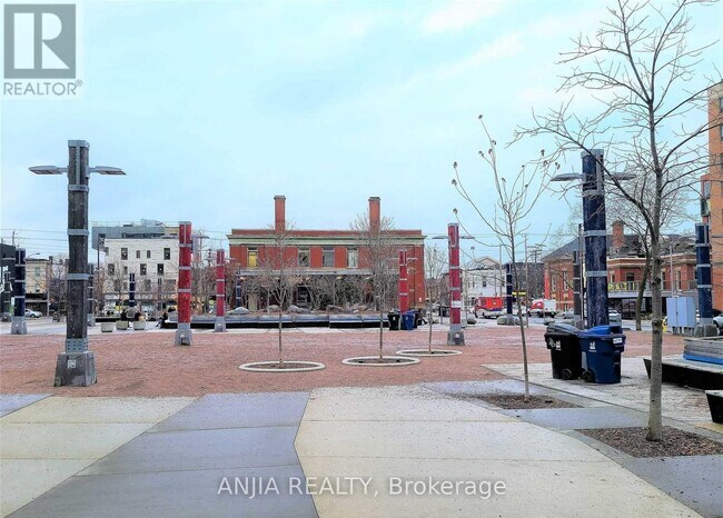 Photo du bâtiment - 36 Lisgar St