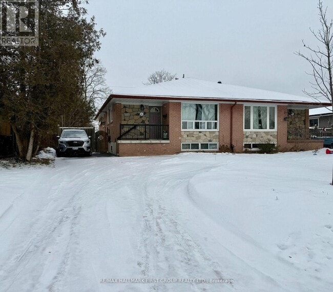 Building Photo - 851 Bem Ave