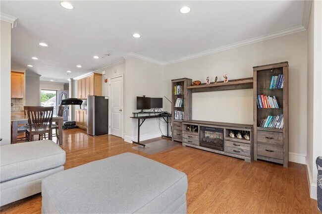 Foto del edificio - 50 Clemence St