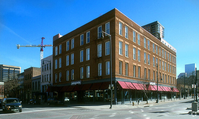 Studebaker Desvanes - Studebaker Lofts