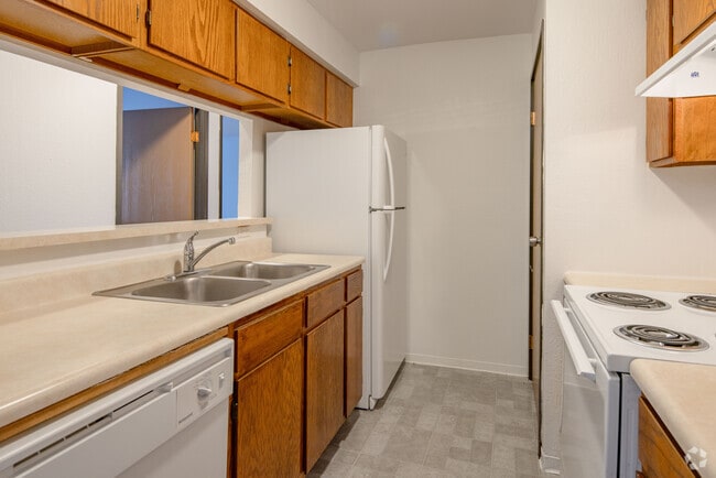 2BR, 1.5BA - 1000SF - Willow Wind