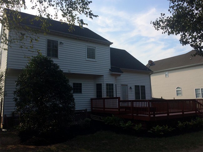 Foto del edificio - 1834 Rolfe Way