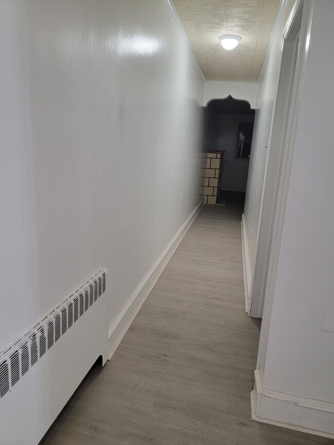 Foto del edificio - 7112 Castor Ave