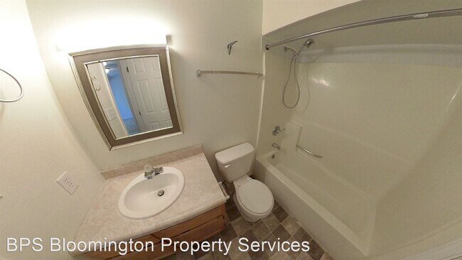 Building Photo - 1 br, 1 bath House - 1250 S College Mall Rd