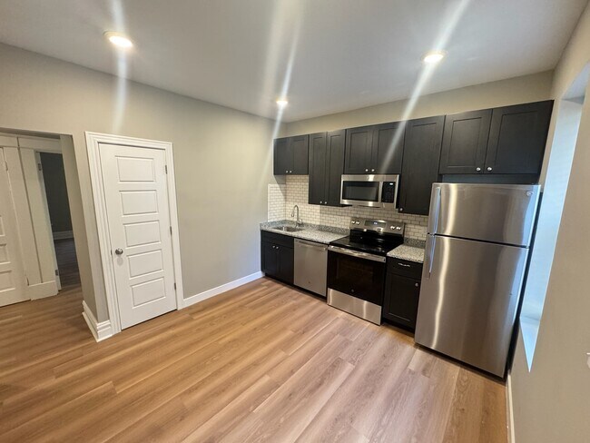 Foto del edificio - 3119 Oak Hill Ave