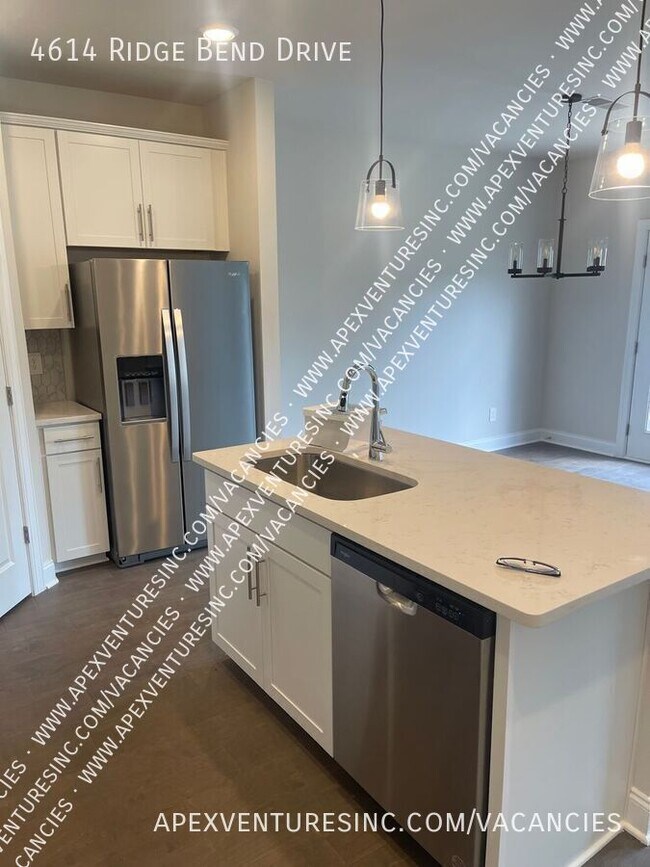Foto del edificio - 4614 Ridge Bend Dr