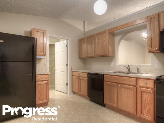 Building Photo - 1615 Dartmouth Dr