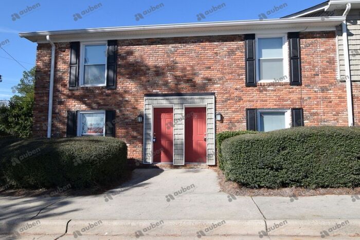 Primary Photo - All-Electric 2 Bed/1.5 Bath Townhouse