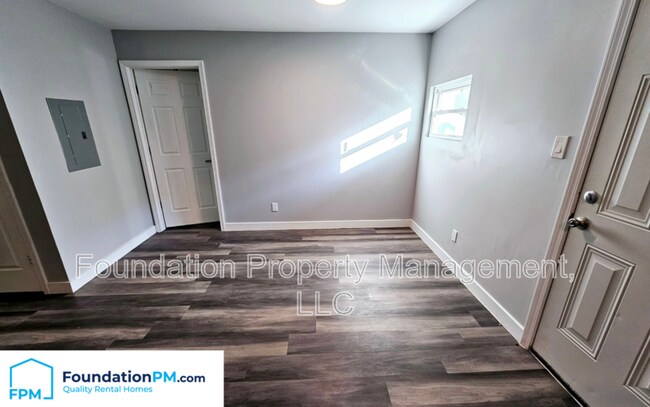 Foto del edificio - 2435 Alcy Manor Ln