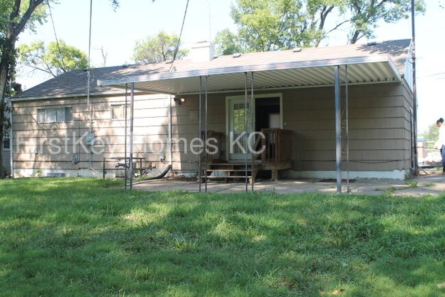 Building Photo - 11119 Blue Ridge Blvd