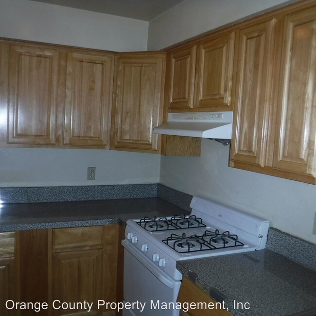 Building Photo - 2611 E Park Ln