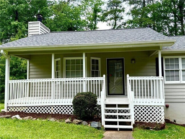 Building Photo - 4899 Raven Way NE