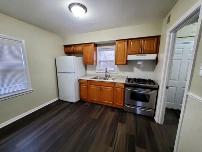 Foto del edificio - Oak Lawn Home