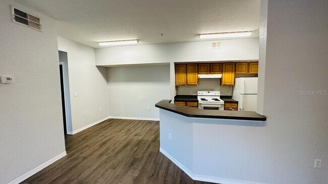 Foto del edificio - 6059 Westgate Dr