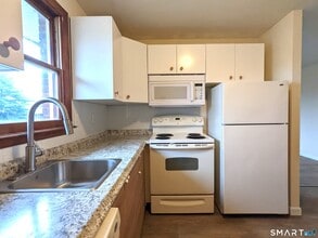 Building Photo - 177 Homestead St