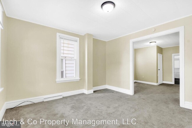 Building Photo - 4 br, 1 bath House - 2728 Penbrook Avenue