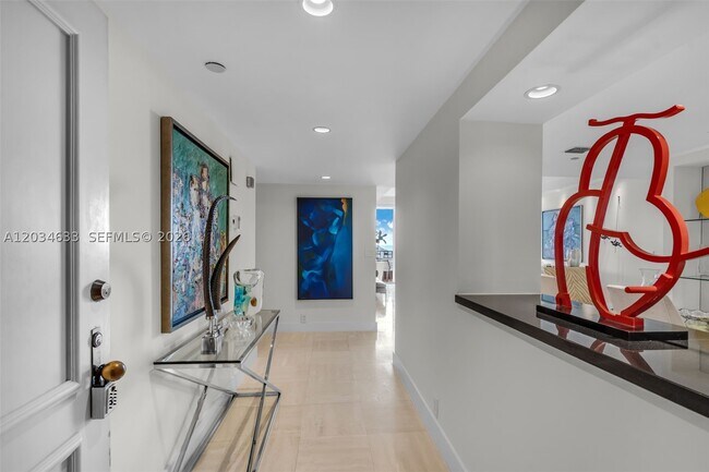 Building Photo - 151 Crandon Blvd