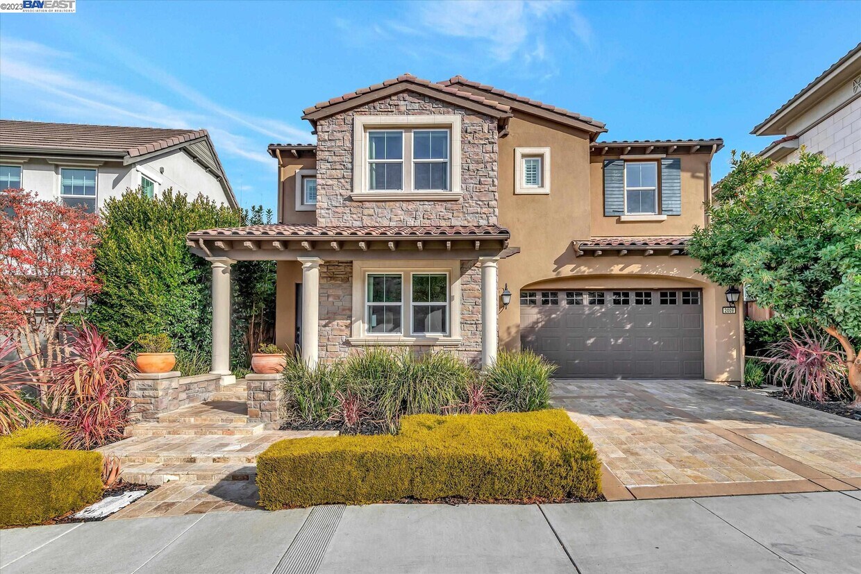 Foto principal - 2009 Elderberry Dr