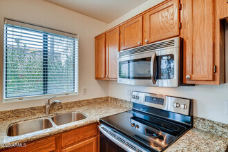 Building Photo - 13636 N Saguaro Blvd
