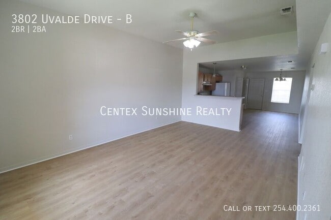 Foto del edificio - 3802 Uvalde Dr