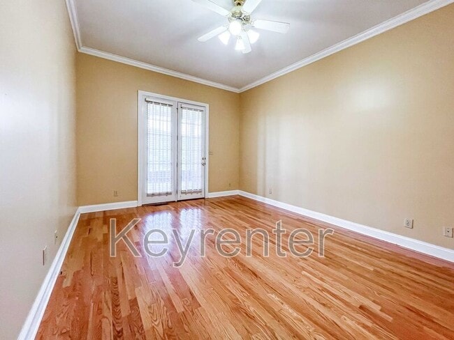 Building Photo - 112 Park Meade Dr