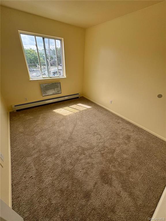 Building Photo - 107 Cove Ct