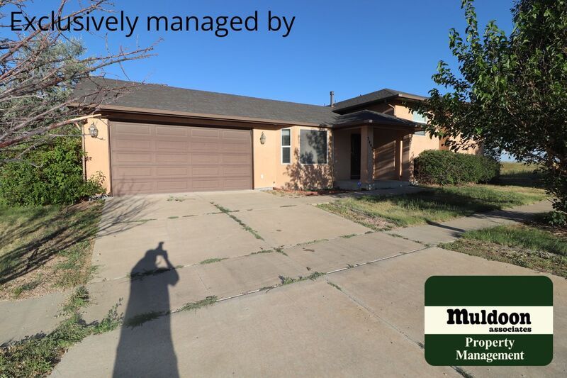 3402 Coyote Ln, Pueblo, CO 81005 House for Rent in Pueblo, CO