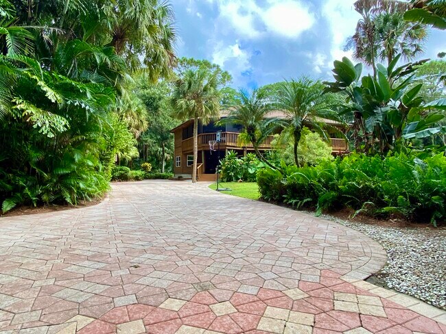 Foto del edificio - 9470 Sandy Run Rd