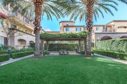 Building Photo - Glendora Park Place Apartments