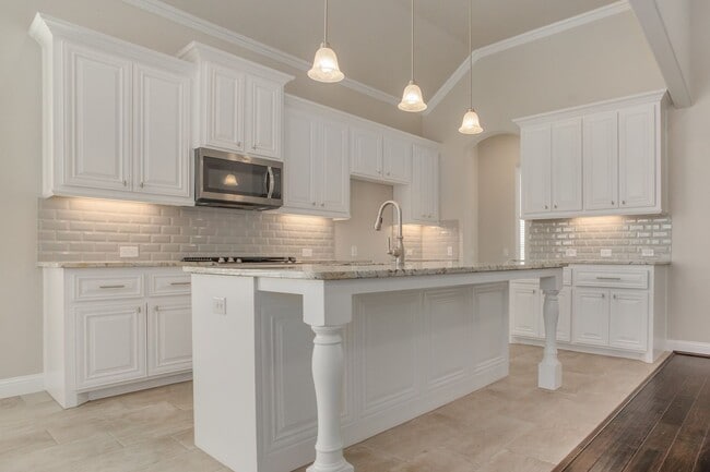 Foto del edificio - 1300 Mustang Brook Ln