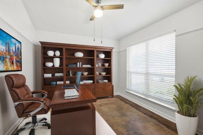 Building Photo - 1202 Sundrop Pl